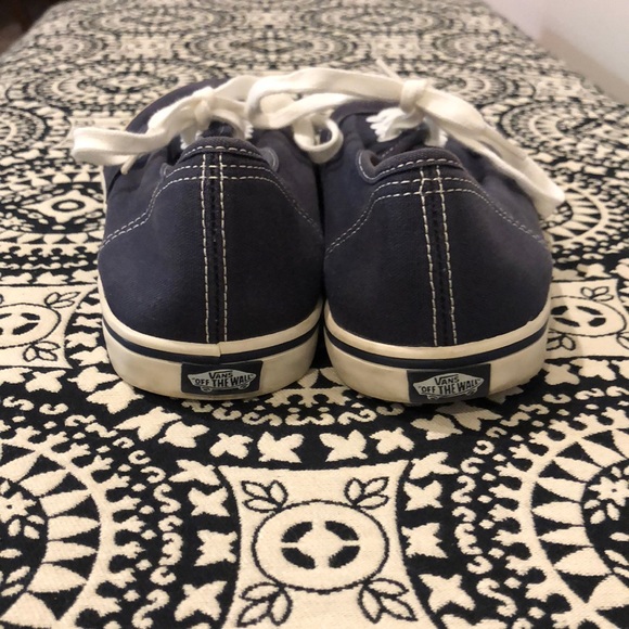 Navy Vans - Picture 2 of 6